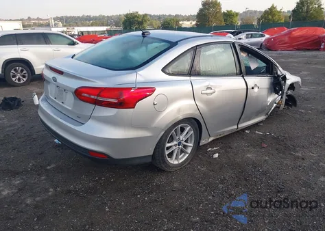 2018 Ford Focus Se z USA, uszkodzony, nr VIN 1FADP3F2XJL214149